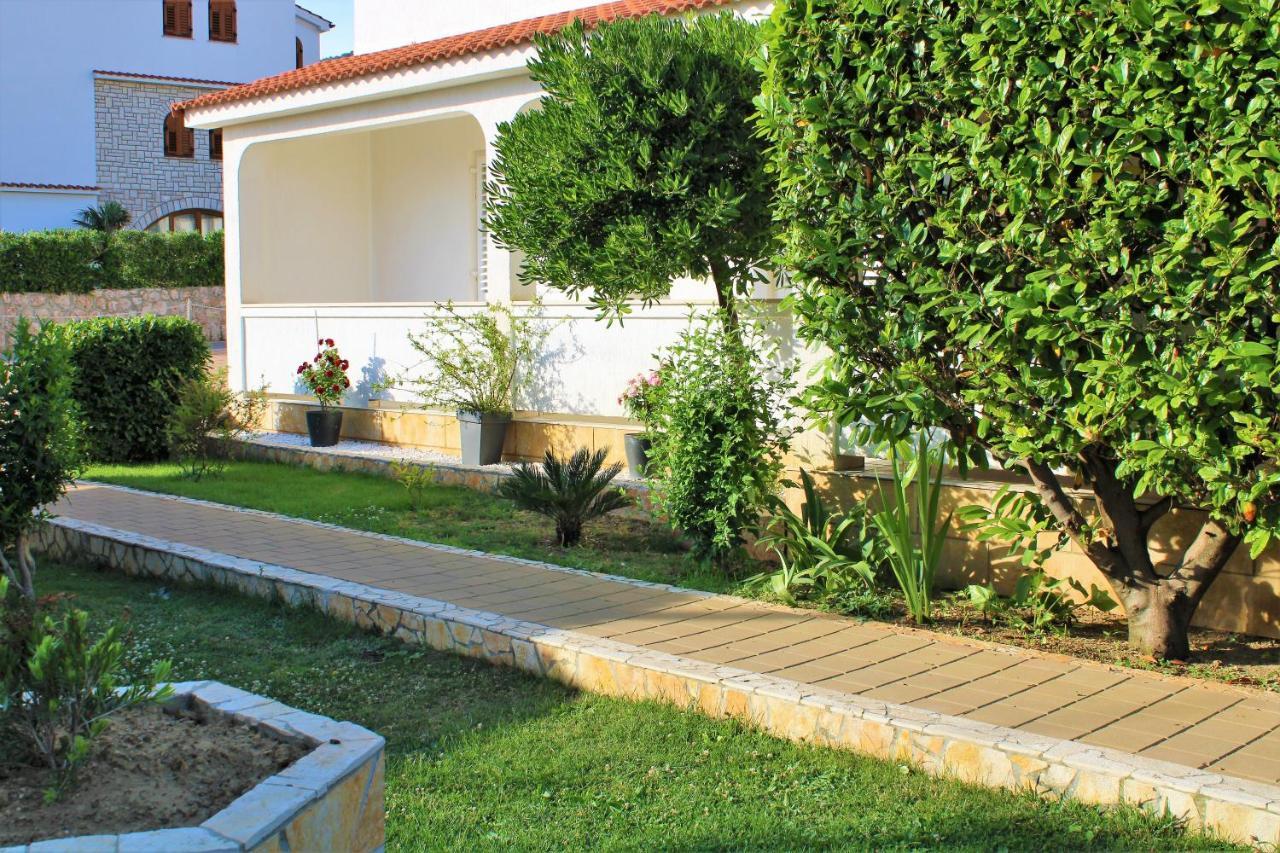 Apartmani B&S Barbat na Rabu المظهر الخارجي الصورة