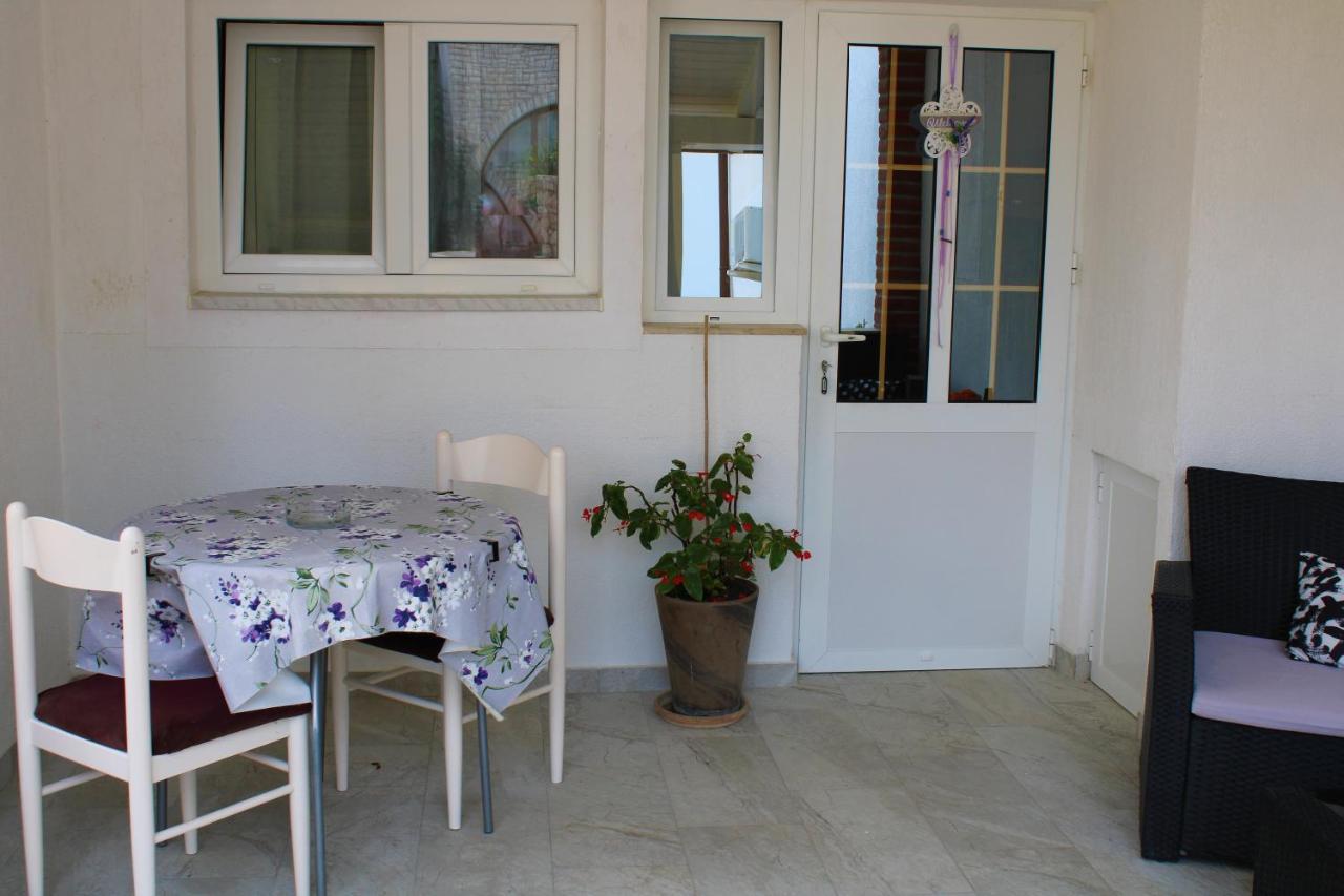 Apartmani B&S Barbat na Rabu المظهر الخارجي الصورة